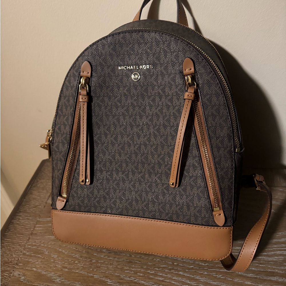 Michael Kors Brooklyn Medium Logo Backpack Brown Excellent Condition